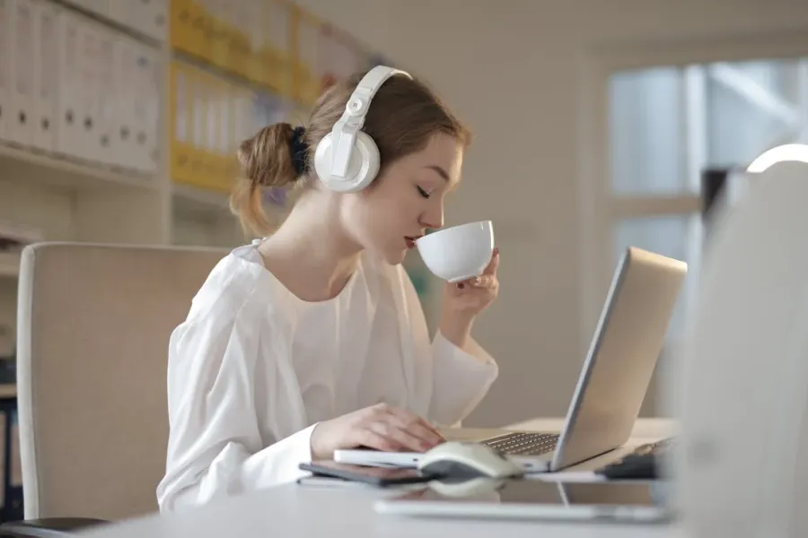 Music for Workplace Relaxation and Focus